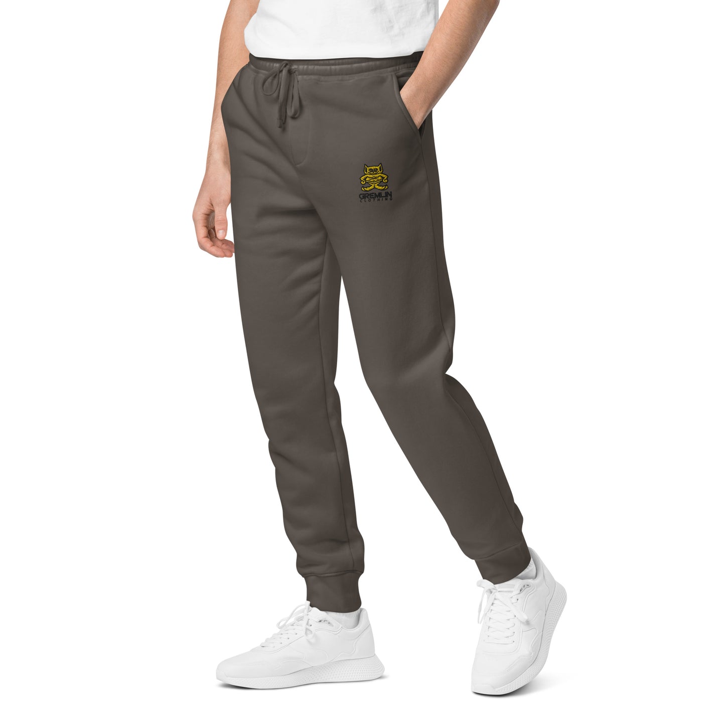 Men's Embroidered Pigment-dyed Joggers